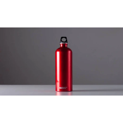 SIGG Water Bottle Traveller Red 0.6 L - SIGG - Image 4