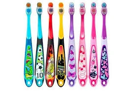 Jordan Children's Toothbrush Jordan Step 3 (6-9 years) Soft Brush with a Cap for Travel - Orange - Jordan - Image 3
