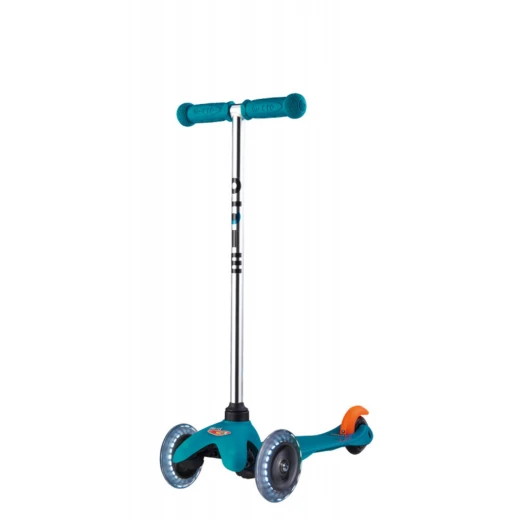 Mini Micro Classic Led Scooter, Aqua Mini Micro Classic Led Scooter, Aqua