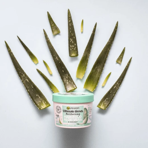 Garnier Ultra Doux Moisturising Aloe Vera 3-In-1 Hair Food, 390ml - Garnier - Image 2