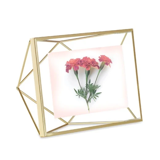 برواز صور بإطار مربع لون ذهبي, 4*6 سم من أومبرا برواز صور بإطار مربع لون ذهبي, 4*6 سم من أومبرا