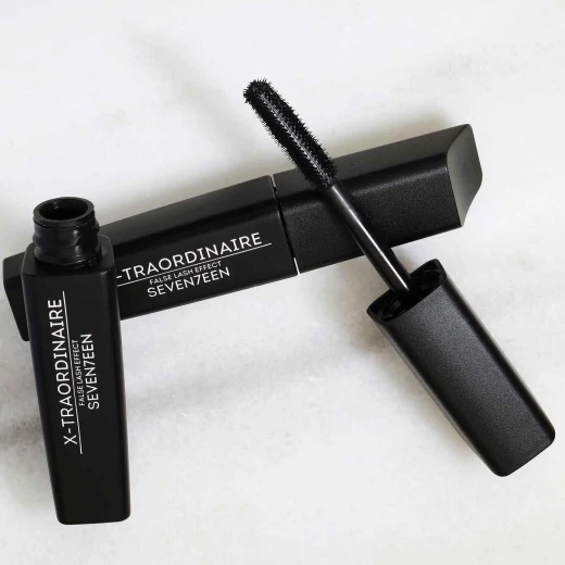Seventeen X Traordinaire Mascara No 1 Black: Dramatic Volume, Length & Intense Color, Precision Brush, Navy Blue Packaging - Seventeen - Image 2