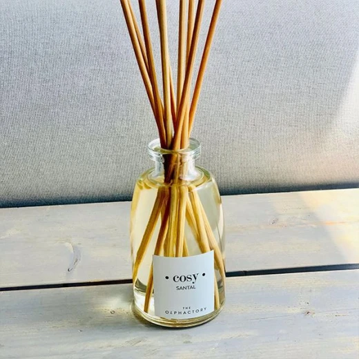 Ambientair To Black Diffuser, Cosy Santal Scent, 100 Ml - Ambientair - Image 2