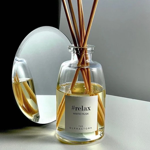 Ambientair To Black Diffuser, Relax White Musk Scent, 100 Ml - Ambientair - Image 2