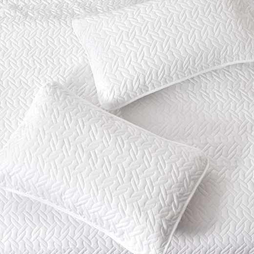 Nova home cross double face bedspread set, white color, king size, 4 pieces - Nova Home - Image 2