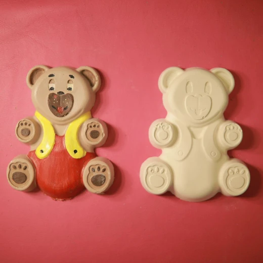 Little Hands Gypsum Teddy Bear Coloring Art, (M) Size - Little Hands - Image 2