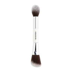 Seventeen Dual Blush Contour Brush: Flawless Makeup Application for Professional Results