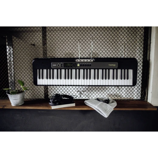 Casio Portable Keyboard Lighting Keys, 61 Keys (LK-S250) - Casio - Image 2
