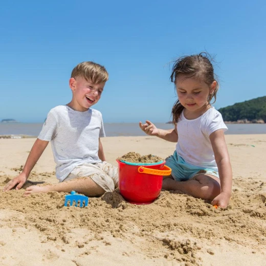 Hape Beach Set Sand - Hape - Image 2