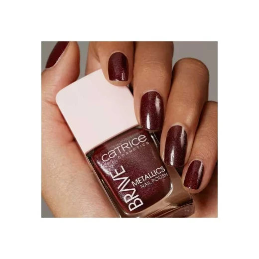 Catrice Brave Metallics Nail Polish 04 Metallic Finish Long Lasting Manicure for Elegant Nails - Catrice - Image 2