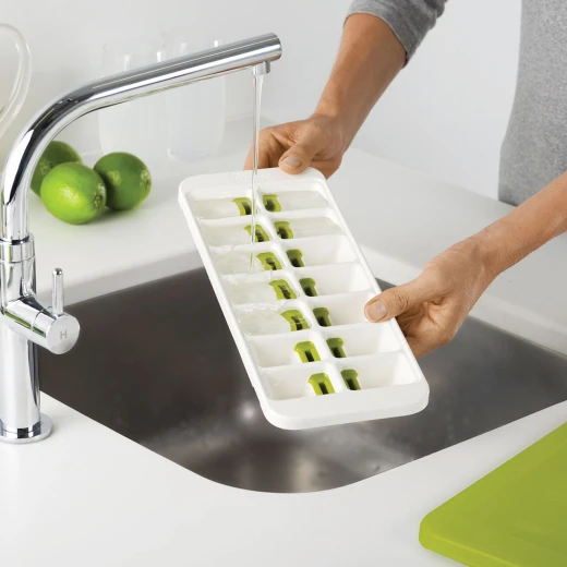 Joseph Joseph Quicksnap Plus Ice Cube Tray, Green - Joseph Joseph - Image 3