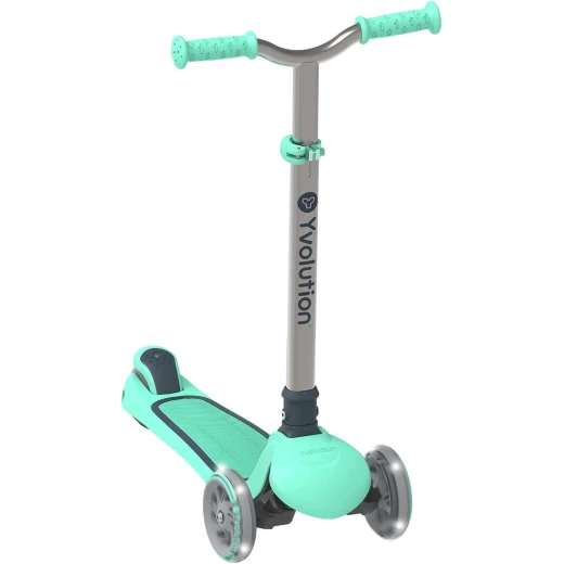 Yvolution Glider 3 Wheel Scooter, Green Color Yvolution Glider 3 Wheel Scooter, Green Color