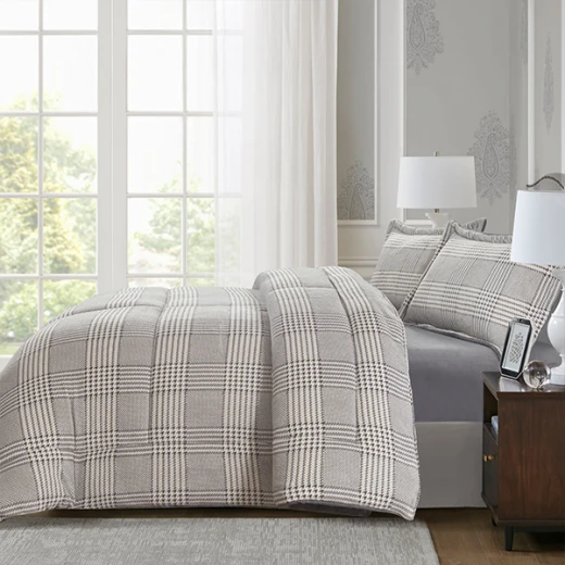 Nova Home Sketch Winter Printed Flannel Comforter Set - King/Super King - Grey  4 Pcs - Nova Home - Image 7