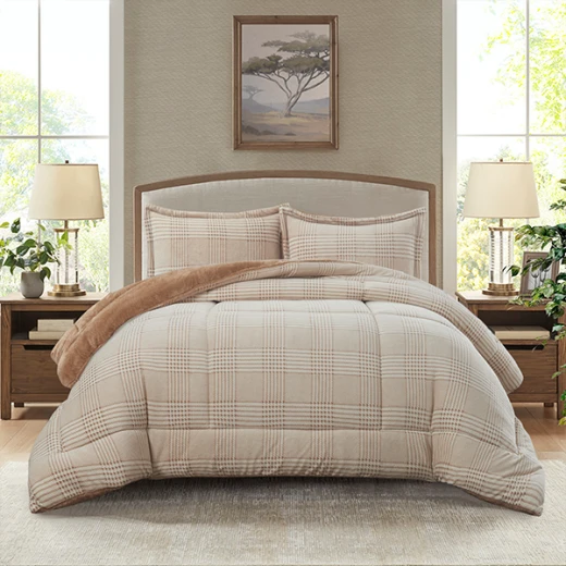 Nova Home Sketch Winter Printed Flannel Comforter Set - King/Super King  - Beige 4 Pcs - Nova Home - Image 3