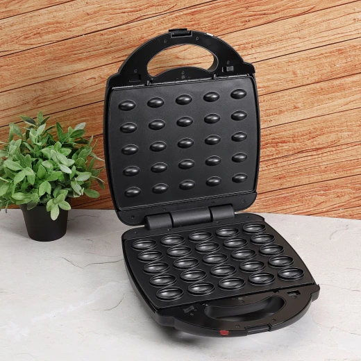 Geepas 25 pcs nut maker 1100W - GEEPAS - Image 3