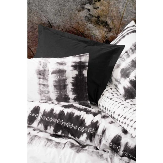 Nova Home Duvet Cover Set ,100% Cotton, Black Color, King Size, 4 Pieces - Nova Home - Image 3