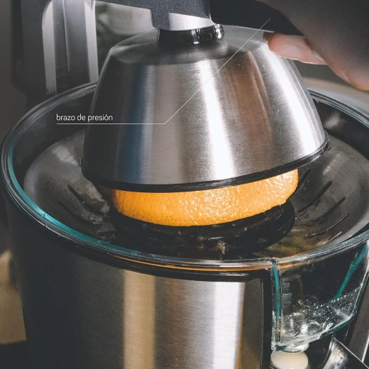 UFESA Juicer , Stainless steel filter, 600W - Ufesa - Image 2