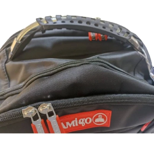 A portable laptop bag with a modern design from Amigo - Amigo - Image 4