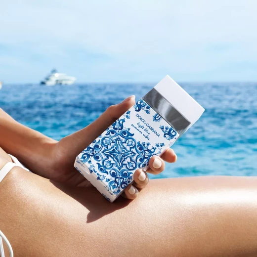 Dolce & Gabbana Light Blue Summer Vibes Eau de Toilette 50ml Women's Fragrance Fresh Floral Scent - Dolce &amp; Gabbana - Image 2