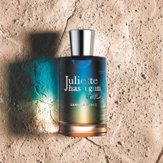Juliette Has A Gun Vanilla Vibes Eau De Parfum 100ml Warm & Inviting Vanilla Orchid Fragrance for Women - Juliette Has A Gun - Image 4