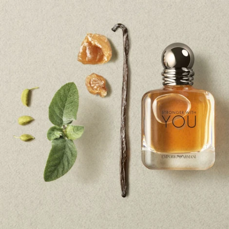 عطر إمبوريو أرماني سترونجر وذ يو للرجال 50 مل: عطر عطري وأنيق - إمبريو أرماني - Image 4