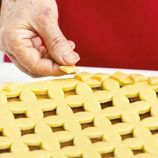 Decora Arabesque Crust Cutter for Pie and Tart Arabesque crust cutter 30 cm - Decora - Image 2