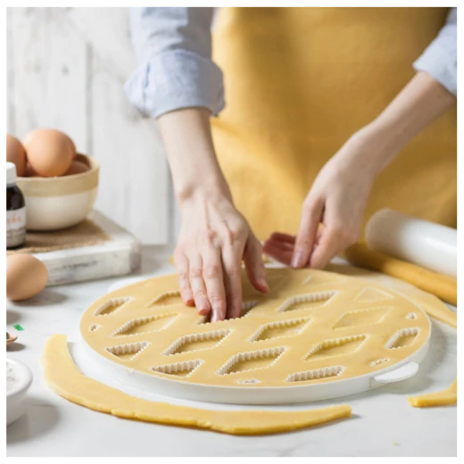 Decora Lattice crust cutter for pasiera and tart 30 cm - Decora - Image 4