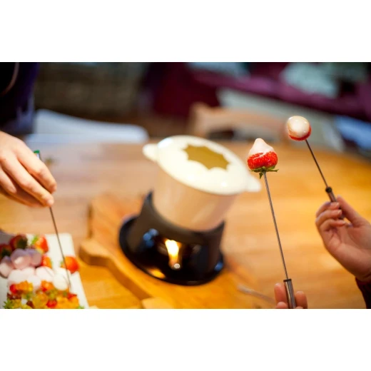 KitchenCraft Meat / Cheese Fondue Set Beige - KitchenCraft - Image 2