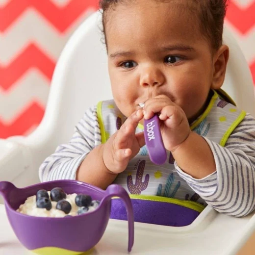 b.box Travel Bib and Flexible Soft-Bite Spoon ,Cactus Capers Pattern , Adjustable Neck Strap ,BPA-Free , Phthalates & PVC Free , Machine Washable , Folds up into its own pouch - B.Box - Image 2