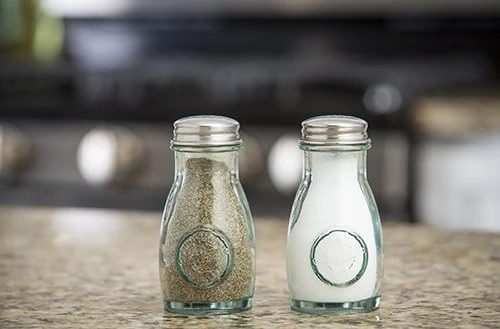 Table Craft Authentic Salt and Pepper Shakers, Durable Glass Shakers for Kitchen and Dining, Elegant Design, Easy to Refill, Perfect for Home and Restaurant Use, Clear Glass Spice Dispensers 1 Piece - Table Craft - Image 3