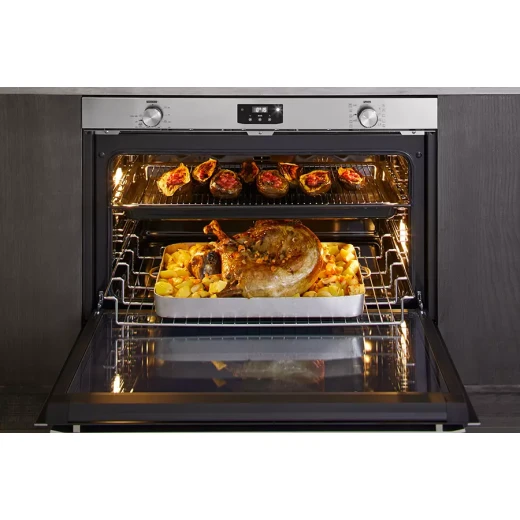 Elba 90cm Black Electric Built-in Oven: 121L Capacity, 10 Cooking Programs for Baking, Roasting, and More. Enjoy precise temperature control and even heat distribution for perfect culinary results. A stylish and efficient kitchen appliance. - ELBA - Image 4