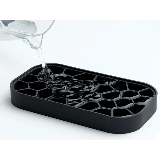 Lekue Ice Box Black Large Capacity Ice Cube Tray with 4 Trays, Silicone Lid, and Anti-Condensation Design, Perfect for Table-Side Presentation - Lekue - Image 2