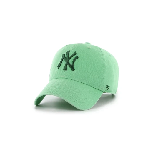 47 Brand New York Yankees Green Apple RGW Clean Up Cap Relaxed Fit, Garment Washed Cotton Twill, Raised Embroidered Logo, Adjustable Strapback
