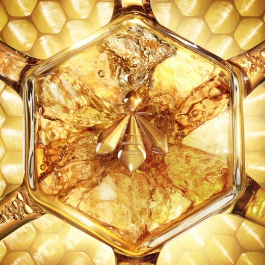 Guerlain Abeille Royale Honey Treatment Rich Cream Anti-Aging Face Cream with Royal Jelly & Beeswax 93% Natural, Firming & Wrinkle Repair 50ml Refillable - Guerlain - Image 3