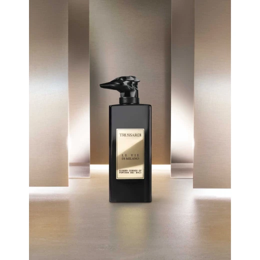 عطر هيدن كورنر أوف فونتانا دي باتشي أو دو بارفان انتنس للجنسين 100 مل من مجموعة لي فاي دي ميلانو برائحة البندق والقرفة والورد والعنبر من تروساردي - تروساردي دونا أو دو - Image 4