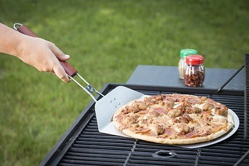 Table Craft Pizza Peel Stainless Steel with Handle 66.36 x 25.08 x 6.03 cm; 703 g - Table Craft - Image 3