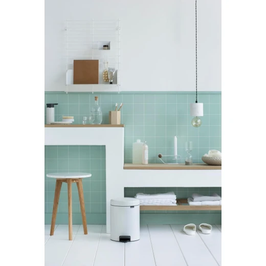 Brabantia New Icon Pedal Bin 5 Liter White Soft-Close Lid, Removable Inner Bucket, Supports Ocean Cleanup Compact Trash Can - Brabantia - Image 4