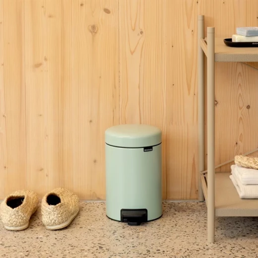 Brabantia NewIcon 5L Pedal Bin Jade Green Soft Close Lid, Odor Seal, Removable Inner Bucket, Non-Slip Base Small Trash Can for Bathroom, Kitchen, or Office - Brabantia - Image 2