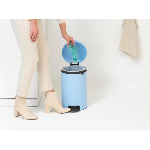 Brabantia NewIcon Pedal Bin 3L Dreamy Blue Soft Close Lid, Odor-Proof, Removable Inner Bucket, Non-Slip Base, Anti-Tilt Compact Trash Can for Bathroom, Bedroom, or Office Stylish and Space-Saving - Brabantia - Image 8