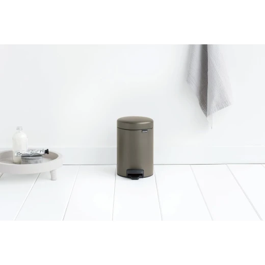Brabantia NewIcon Pedal Bin 3L Platinum Soft Close Lid, Removable Plastic Inner Bucket, Supports Ocean Cleanup, 10-Year Guarantee Stylish Trash Can for Bathroom or Office - Brabantia - Image 6
