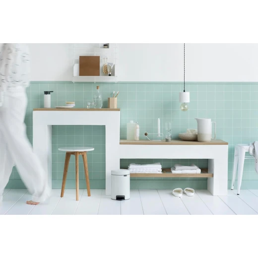 Brabantia NewIcon Pedal Bin 3L White Soft Close Lid, Removable Plastic Inner Bucket, Supports Ocean Cleanup, 10-Year Guarantee Stylish Small Trash Can for Bathroom or Office - Brabantia - Image 4