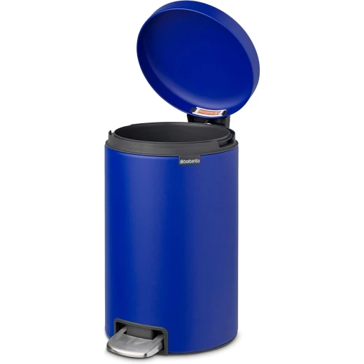 Brabantia - NewIcon Pedal Bin 12L - Medium Waste Bin for Kitchen or Bedroom - Soft Closing Lid - Light Pedal Operation - with Removable Inner Bucket - Non-Slip Base - Powerful Blue - 25 x 34 x 41 cm - Brabantia - Image 8