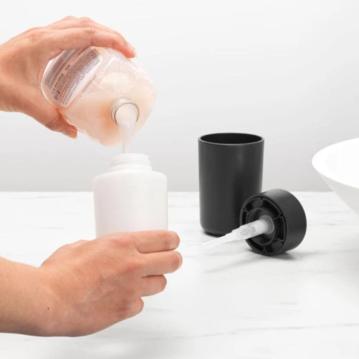 Brabantia ReNew Soap Dispenser Dark Grey, 250ml Capacity, Drip-Free Pump, Non-Slip Base, Stylish & Functional Bathroom Accessory - Brabantia - Image 3