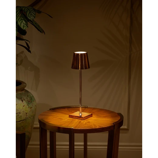 Madame COCO Bonar Touch-Sensitive Lampshade, Rose, Elegant Decorative LED Lighting for Cozy Living Spaces Madame COCO Bonar Touch-Sensitive Lampshade, Rose, Elegant Decorative LED Lighting for Cozy Living Spaces
