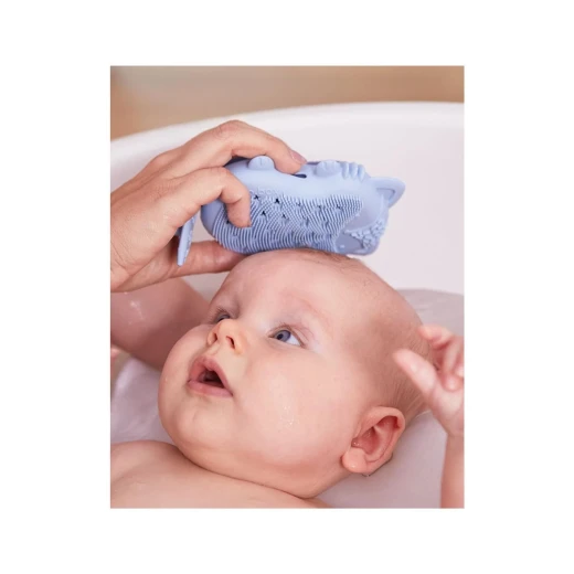 b.box Baby Bath Brush + Sponge, Soft Silicone Cradle Cap Brush & Replaceable Sponge, Fox Design, Gentle Scalp Exfoliator for Newborns, BPA-Free, Dishwasher Safe - B.Box - Image 3