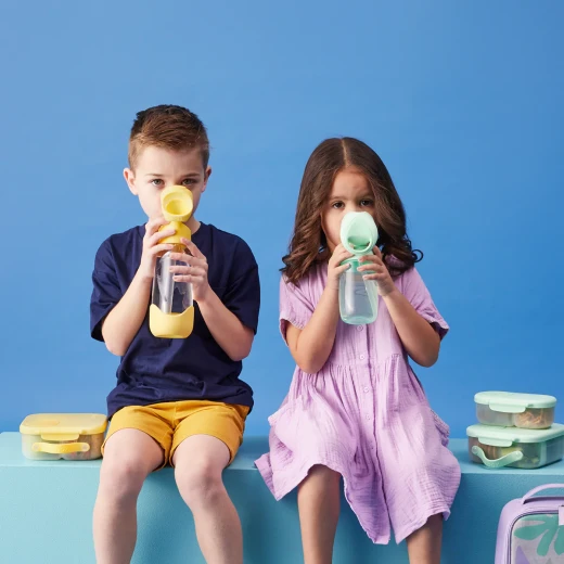 b.box 600ml Kids Water Bottle with Straw, Tritan, Leak-Proof, BPA-Free, Easy Open, Dishwasher Safe, for Toddlers & Children Ages 3+, Lemon Twist - B.Box - Image 2