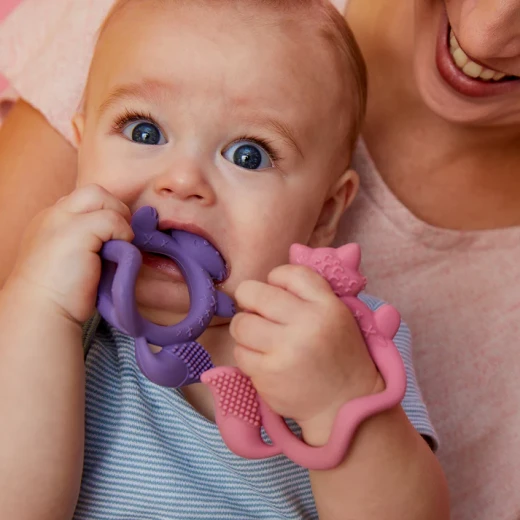 b.box Wrist Teether (Peony), Food-Grade Silicone Baby Teething Bracelet, Multi-Texture, Lightweight, Easy-Grip, Soothes Gums, Dishwasher & Steriliser Safe - B.Box - Image 3