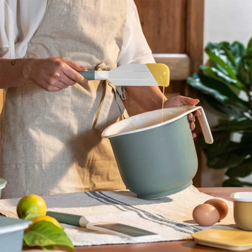Guzzini Sage Green Mixing Bowl , 3L Capacity , Practical & Eco-Friendly Design - Guzzini - Image 2