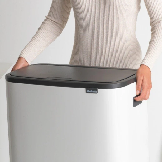 Brabantia Bo Touch Bin 60 Liter , White, Sleek & Space-Saving XXL Waste Bin - Brabantia - Image 4