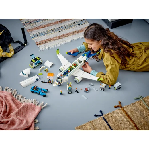 LEGO City Passenger Airplane Playset – airport-themed building toy with minifigures and accessories - LEGO - Image 3